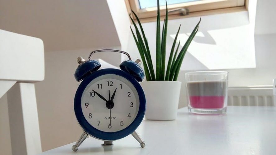 sonic bomb alarm clock manual